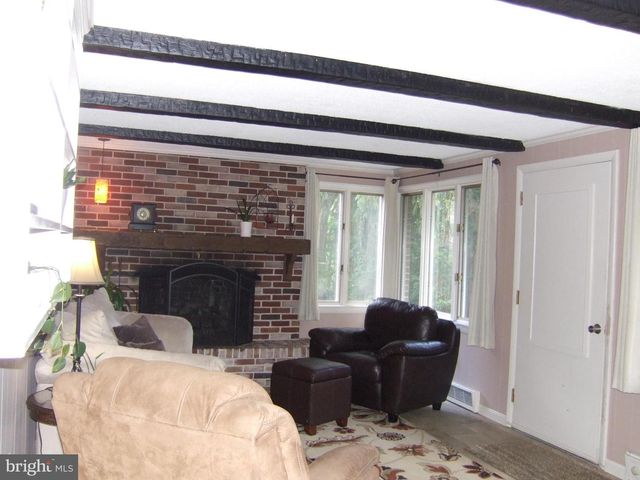 1137 HERMOSA AVE, Lancaster, PA 17601