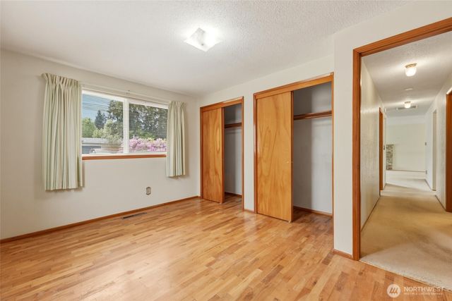 2420 Holly Lane SE, Olympia, WA 98501