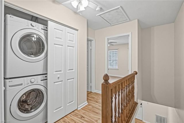 316 Gaylor LN, Newport News, VA 23602