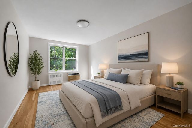 142-05 Roosevelt Avenue 320, Flushing, NY 11354