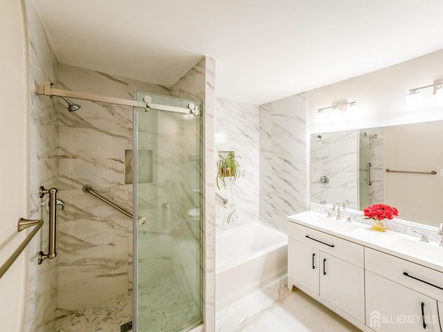 7-C Rutland Lane, Monroe, NJ 08831