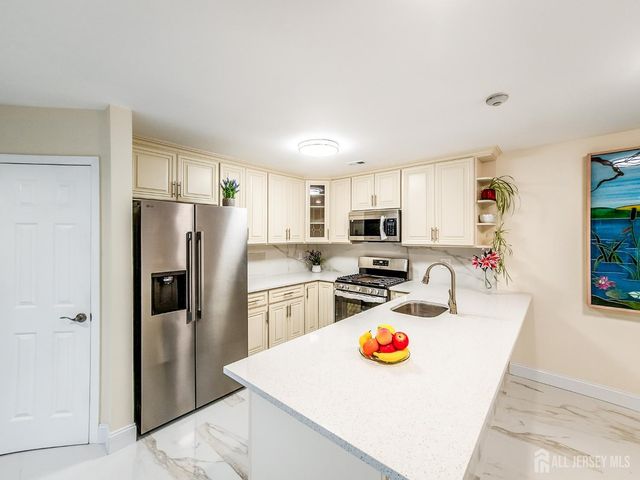 7-C Rutland Lane, Monroe, NJ 08831