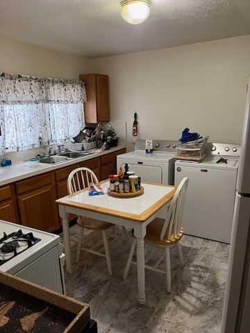 1843 Nomas Street, Dallas, TX 75212