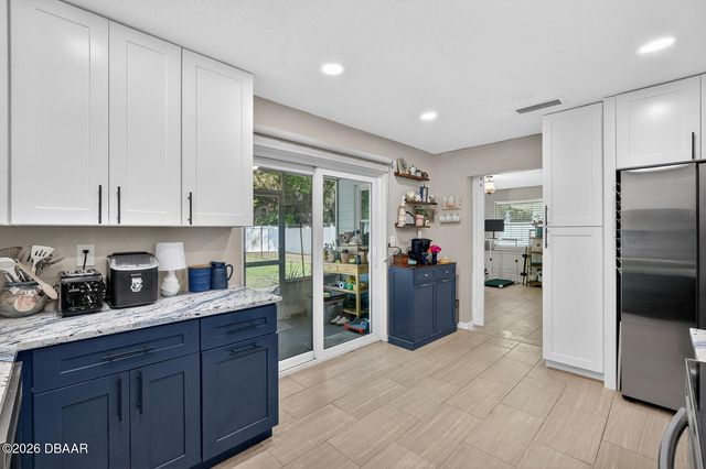 327 London Road, Holly Hill, FL 32117