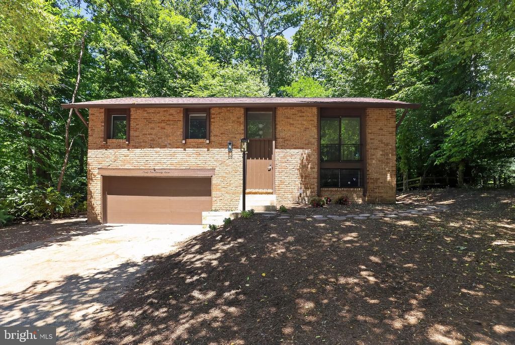 9477 BATTLER CT, Columbia, MD 21045