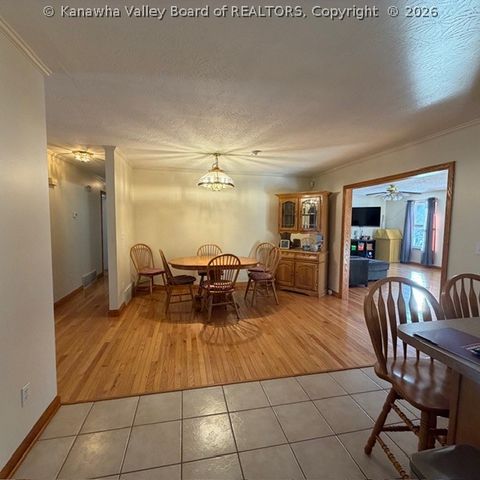 61 Seagull Drive, St Albans, WV 25177