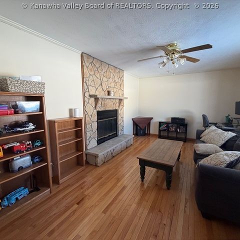 61 Seagull Drive, St Albans, WV 25177