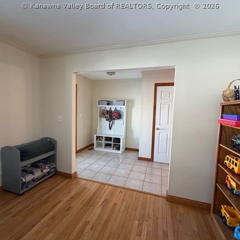 61 Seagull Drive, St Albans, WV 25177