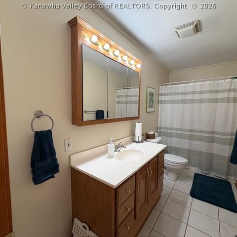 61 Seagull Drive, St Albans, WV 25177