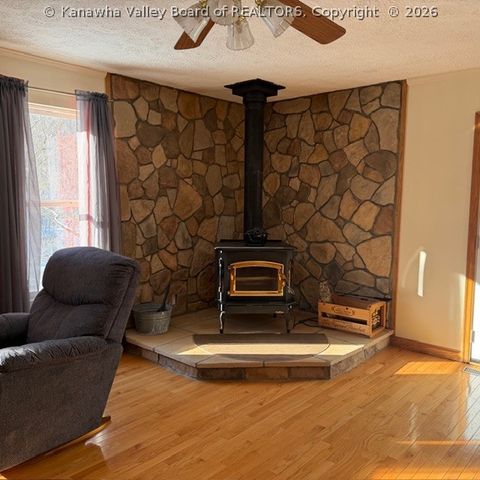 61 Seagull Drive, St Albans, WV 25177