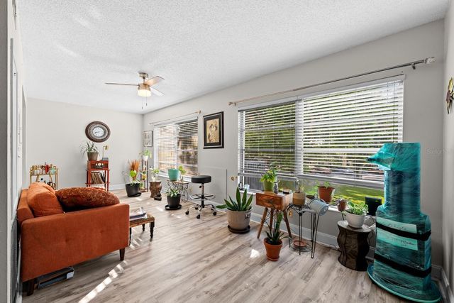 2416 WORLD PARKWAY BOULEVARD 26, Clearwater, FL 33763