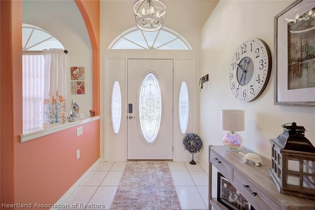 825 Holly Drive, Sebring, FL 33876