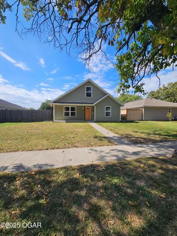 1707 N Elm Street, Pittsburg, KS 66762