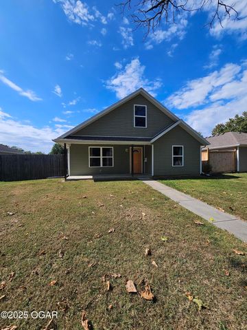 1707 N Elm Street, Pittsburg, KS 66762