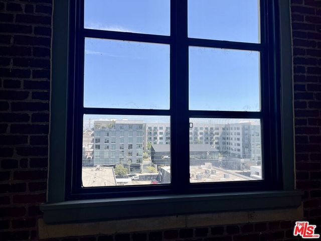 1850 Industrial Street 504, Los Angeles, CA 90021