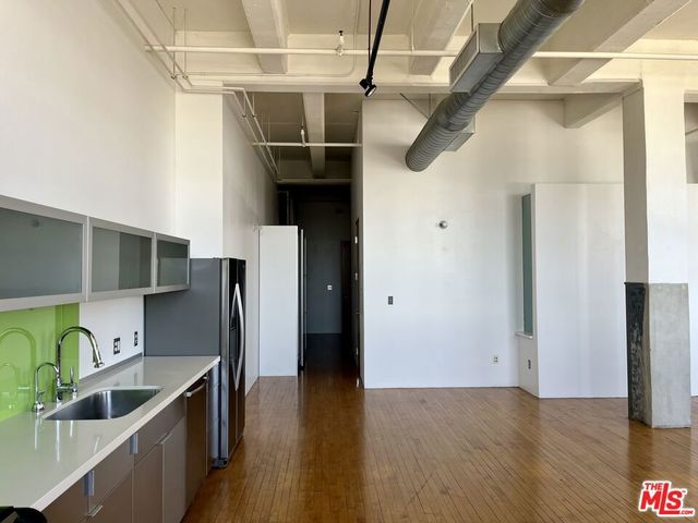 1850 Industrial Street 504, Los Angeles, CA 90021