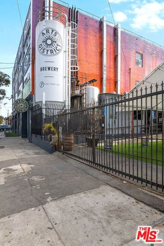 1850 Industrial Street 504, Los Angeles, CA 90021