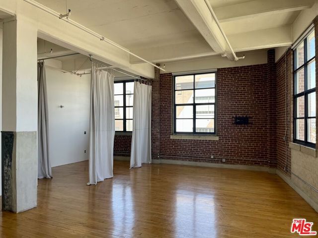 1850 Industrial Street 504, Los Angeles, CA 90021