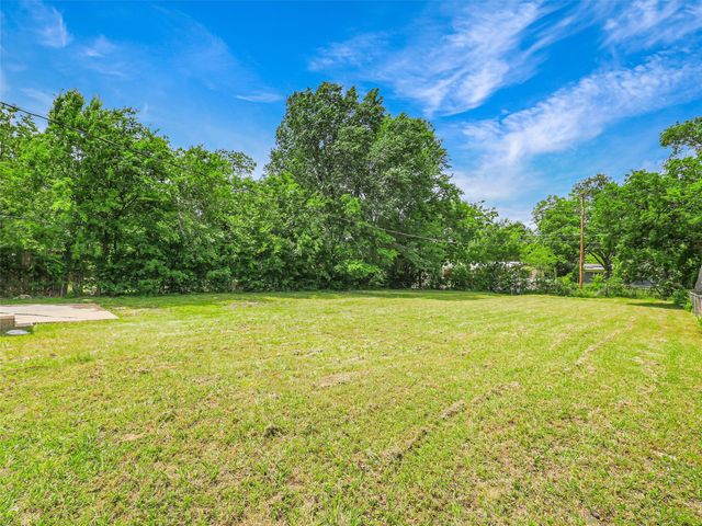 3211 Gus Thomasson Road, Dallas, TX 75228