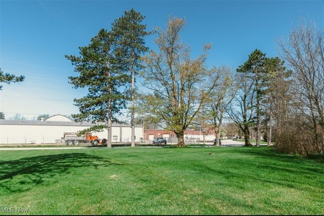 S Sycamore Street, Jefferson, OH 44047