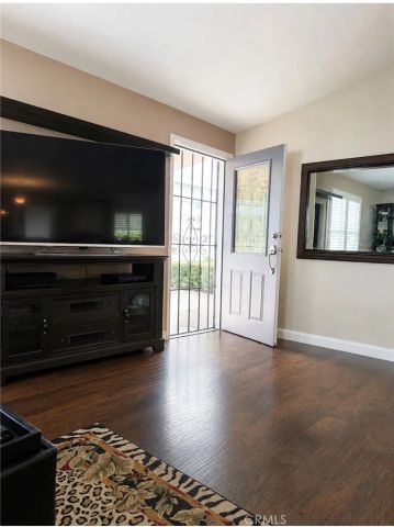 16421 Haiku Lane, Huntington Beach, CA 92649