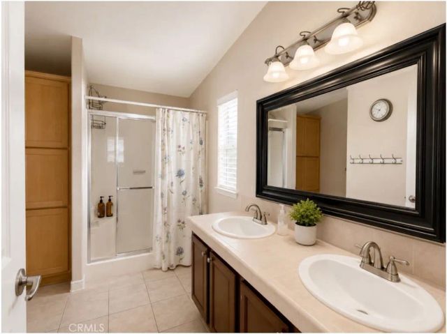 16421 Haiku Lane, Huntington Beach, CA 92649