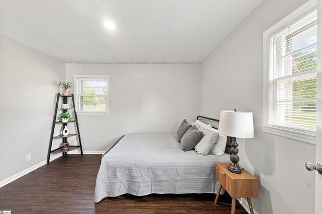 104 Tower Drive, Moore, SC 29369