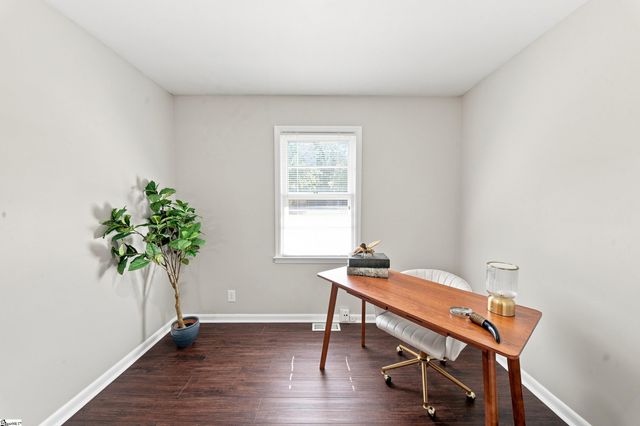 104 Tower Drive, Moore, SC 29369