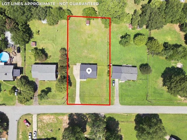 104 Tower Drive, Moore, SC 29369