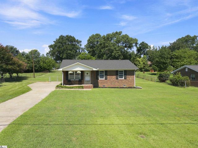 104 Tower Drive, Moore, SC 29369