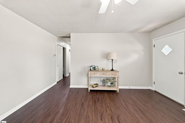 104 Tower Drive, Moore, SC 29369