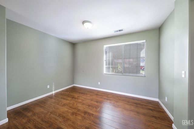 11504 Valley Forge Way, Bakersfield, CA 93312