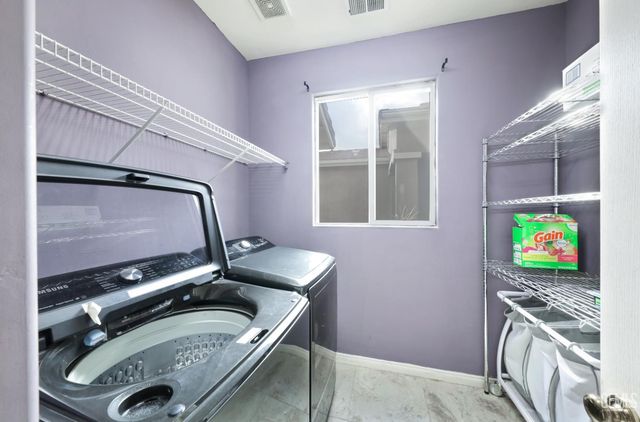 11504 Valley Forge Way, Bakersfield, CA 93312