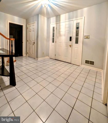507 BROOKVIEW DR, Greencastle, PA 17225