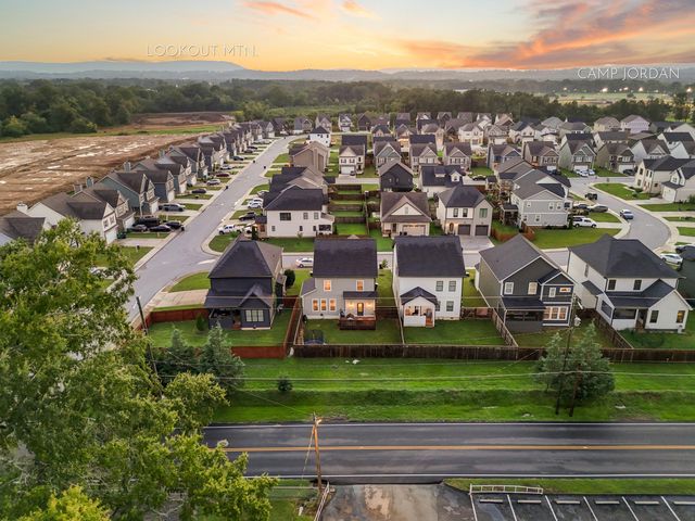 586 Shanti Drive, Chattanooga, TN 37412