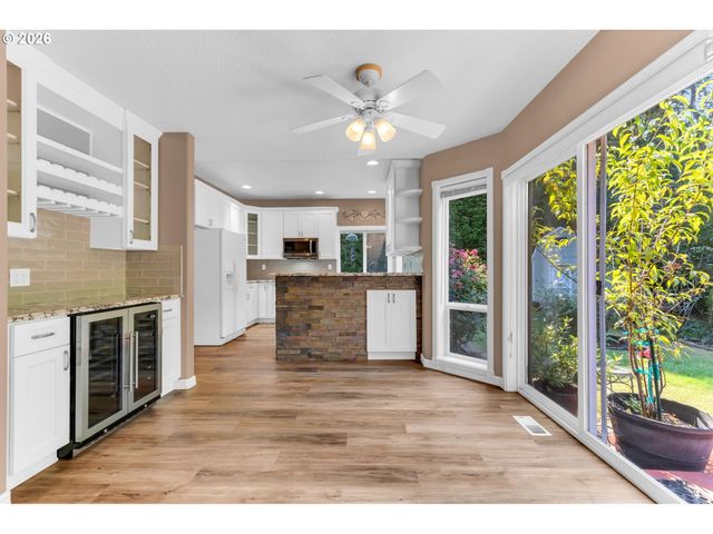 10900 Ne 26TH Ave, Vancouver, WA 98686
