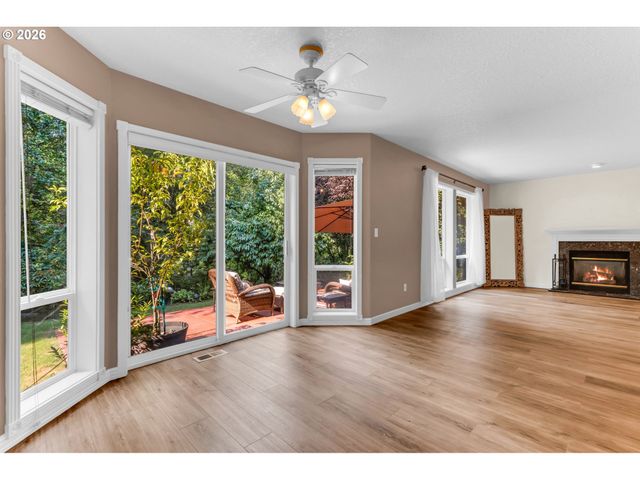 10900 Ne 26TH Ave, Vancouver, WA 98686