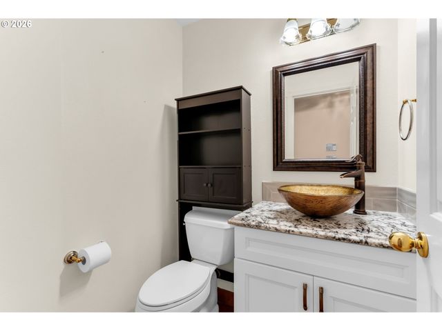 10900 Ne 26TH Ave, Vancouver, WA 98686