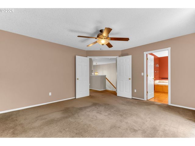10900 Ne 26TH Ave, Vancouver, WA 98686