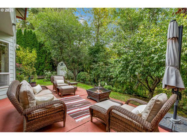10900 Ne 26TH Ave, Vancouver, WA 98686