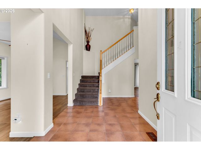 10900 Ne 26TH Ave, Vancouver, WA 98686