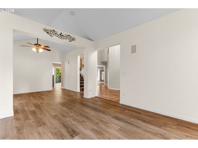 10900 Ne 26TH Ave, Vancouver, WA 98686