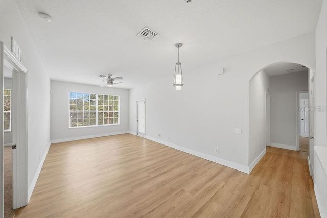 3190 DANTE DRIVE 305, Orlando, FL 32835