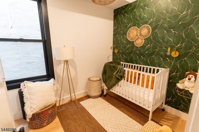 20 Westervelt Pl 2F, Jersey City, NJ 07304