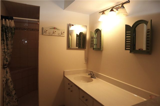 6240 E Mirror Lake Drive 201, Sebastian, FL 32958