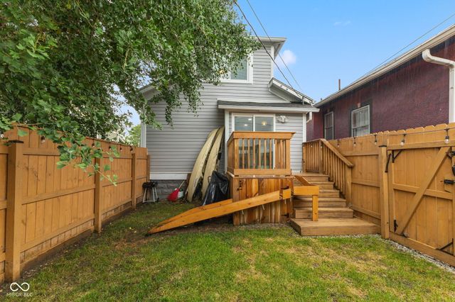 33 W Mechanic Street, Shelbyville, IN 46176