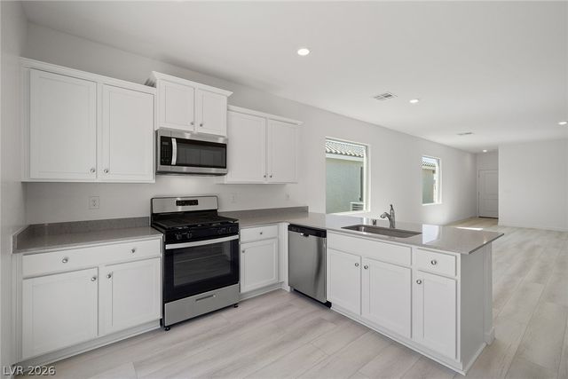 6739 Magnolia River Avenue, Las Vegas, NV 89156