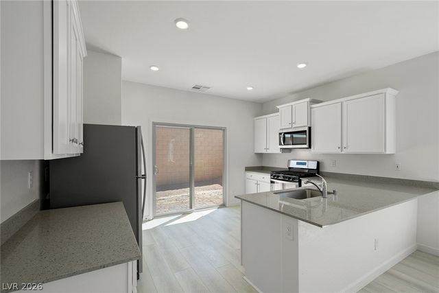 6739 Magnolia River Avenue, Las Vegas, NV 89156