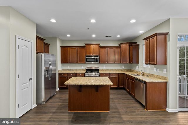 7544 STONEHOUSE RUN DR, Glen Burnie, MD 21060