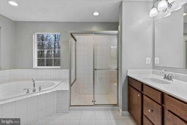 7544 STONEHOUSE RUN DR, Glen Burnie, MD 21060